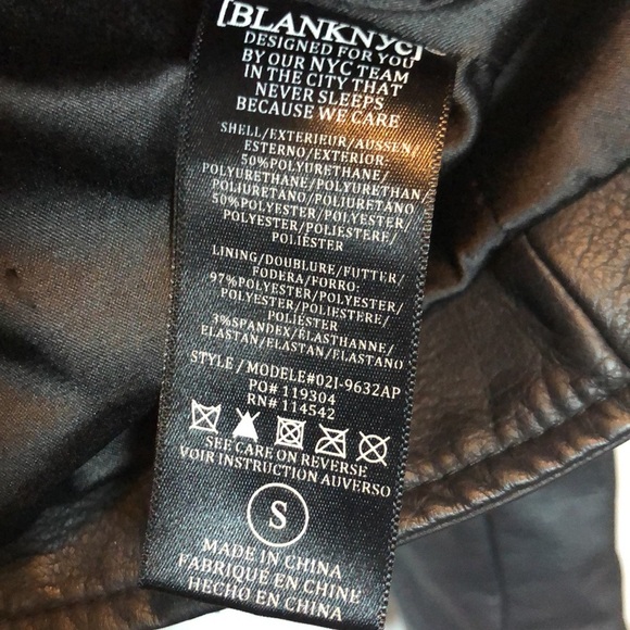 Blank NYC Moto Jacket Women’s Small Black Vegan Faux Leather Grunge Zippers Goth - Picture 10 of 17